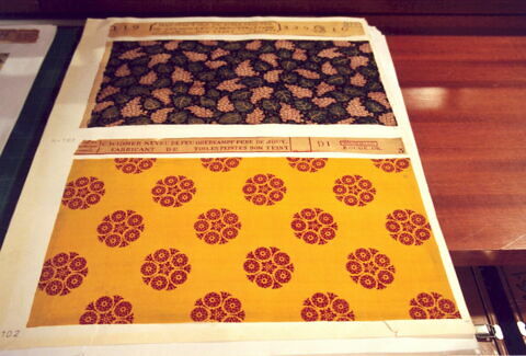 Fragment décoré de bandes, fleurs, paniers de fleurs, image 6/6