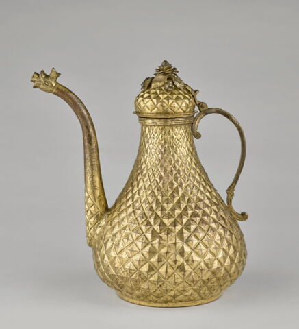 Aiguière au nom de la princesse Mihrimah Sultan (1812-1838)