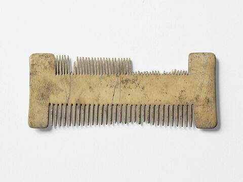 peigne, image 2/2