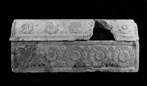 sarcophage, image 7/8