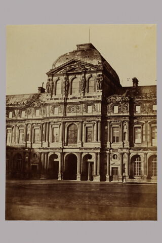 [Pavillon de l'Horloge]