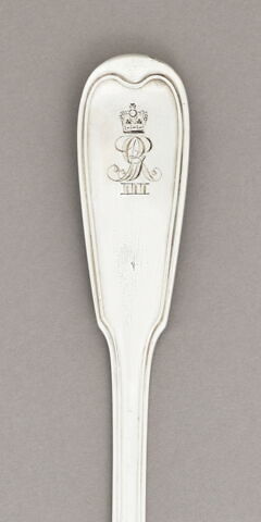 Cuiller à servir d'une paire du service de George III d'Angleterre, image 3/5