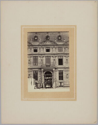 [Guichet de l'Empereur, aile de Flore], image 2/2