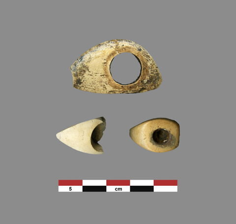 élément de statue ; élément de figurine