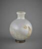 vase, image 2/3