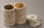 boîte ; boîte à couvercle pivotant ; vase, image 1/2