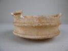 coupe cylindrique cerclée ; boîte  ; couvercle de vase, image 4/11