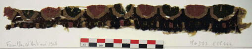 bande décorative d'habillement ; fragment, image 2/4