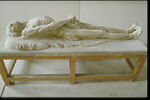 Effigie funéraire ébauchée de Catherine de Médicis, image 7/9