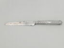 Un couteau en argent, image 1/3