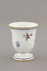 Tasse à glace, d'un ensemble de vingt-cinq (TH 926 à 950), d'un service (TH 809 à 1066), image 3/4