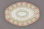 Petit plat ovale à contours, image 1/3