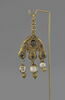 Boucles d'oreille en étrier à trois perles, image 1/4