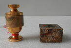 Vase à panse piriforme, image 2/3
