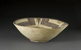 vase, image 2/3