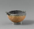 vase, image 2/4