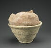 vase, image 1/3