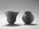 vase, image 2/5