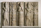 panneau de briques  ; élément du décor architectural, image 7/8