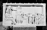 Relief votif dédié à Asclépios et Hygie, image 5/7