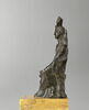 statuette, image 2/4