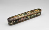 Plumier à décor floral, image 1/10
