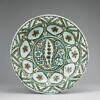Plat à la palmette fleurie et à la couronne de médaillons fleuris, image 1/6