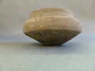 vase à étrier, image 1/2